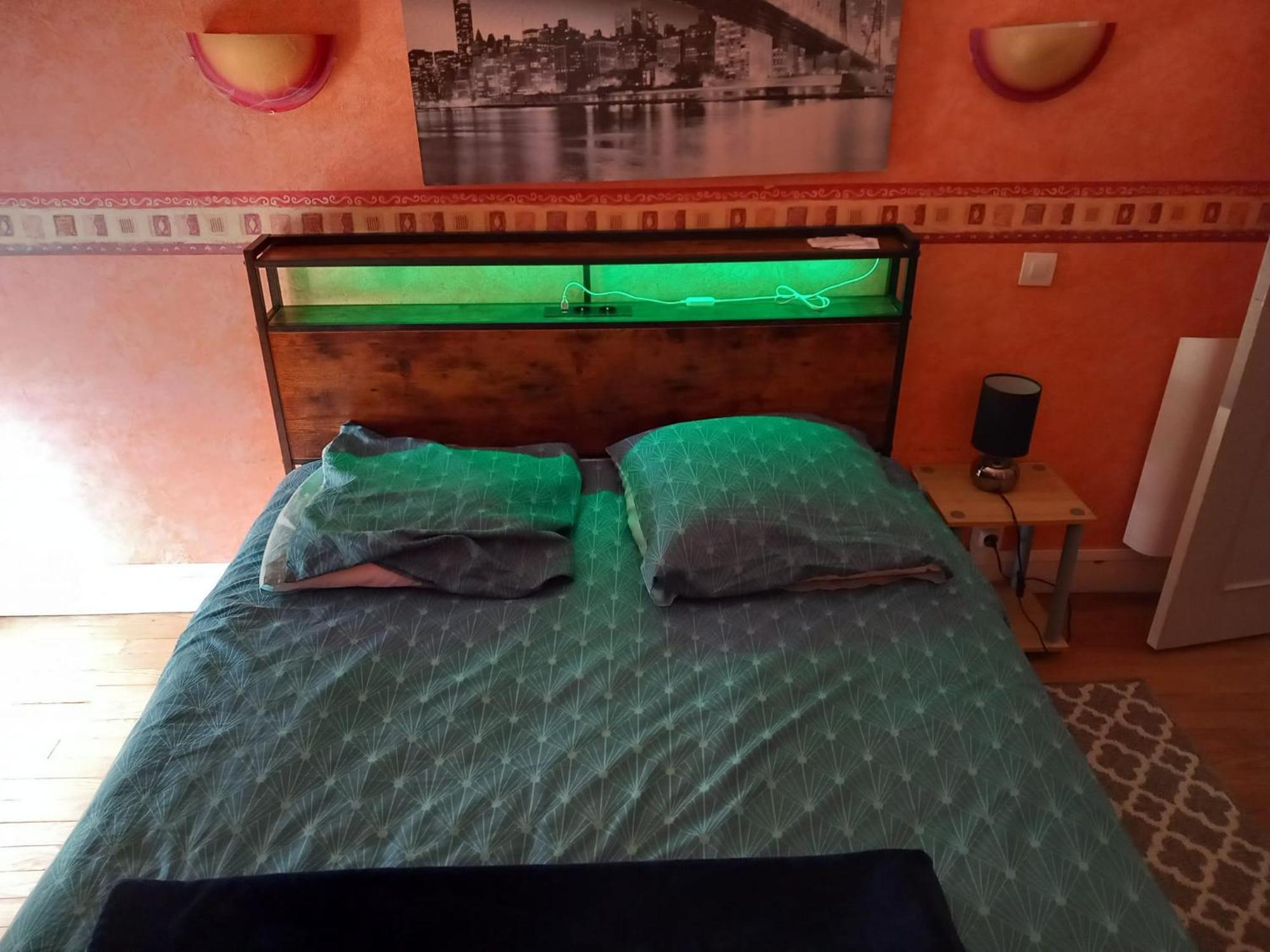 شقة Cap Sud - 53M2- Vue Pyrenees- Hypercentre-Wifi Fibre -Nouvelle Literie تارْب المظهر الخارجي الصورة